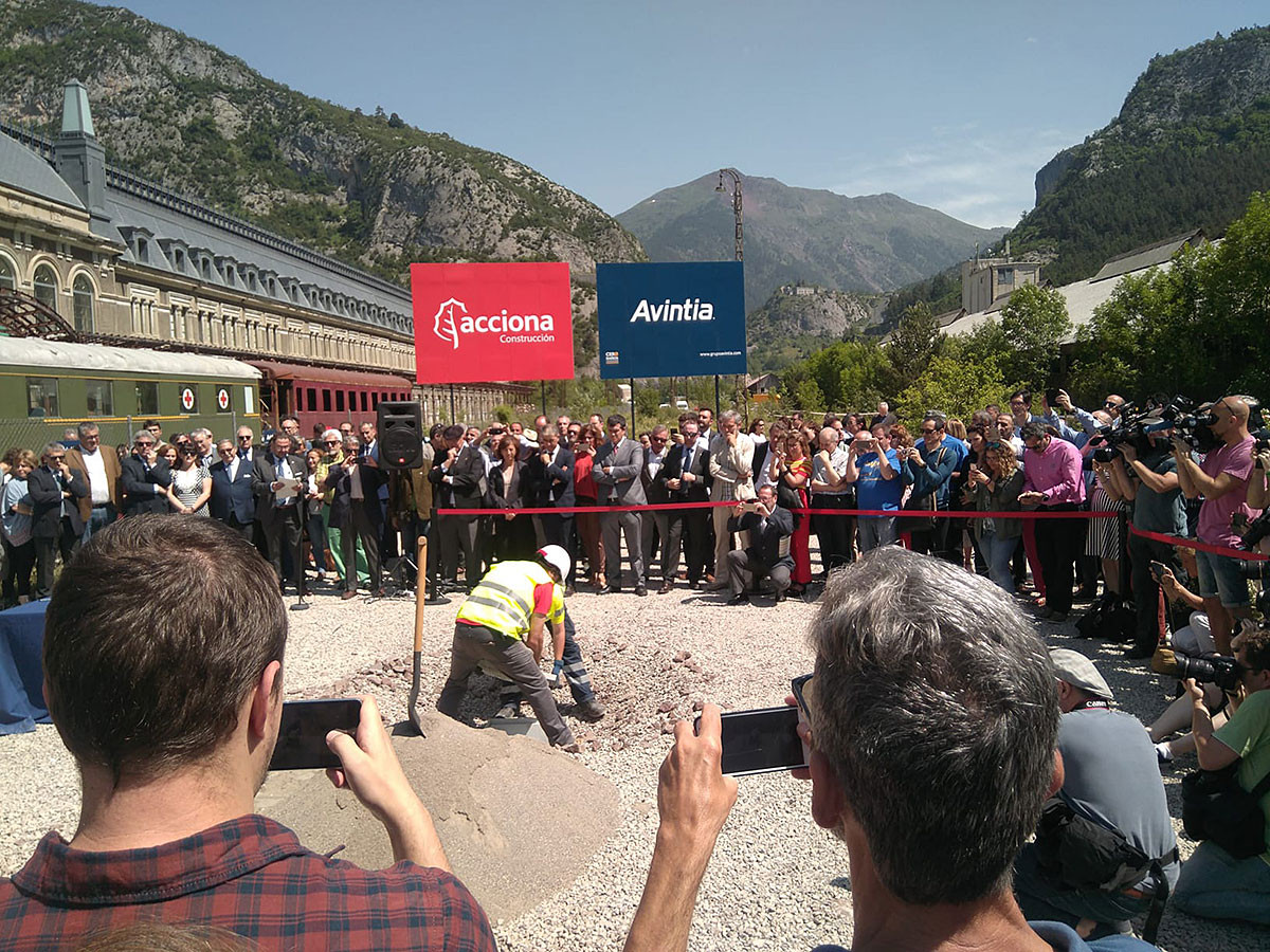 La estación de tren que es hotel de lujo y elogia la prensa internacional