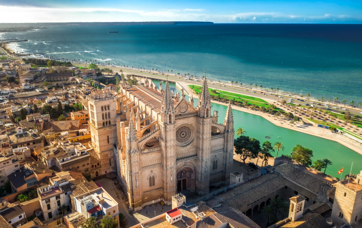 Las viviendas turísticas de la costa rozarán el 85% de ocupación en agosto