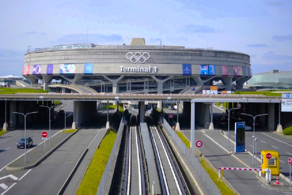 Huelga en los aeropuertos de París Charles Gaulle y Orly