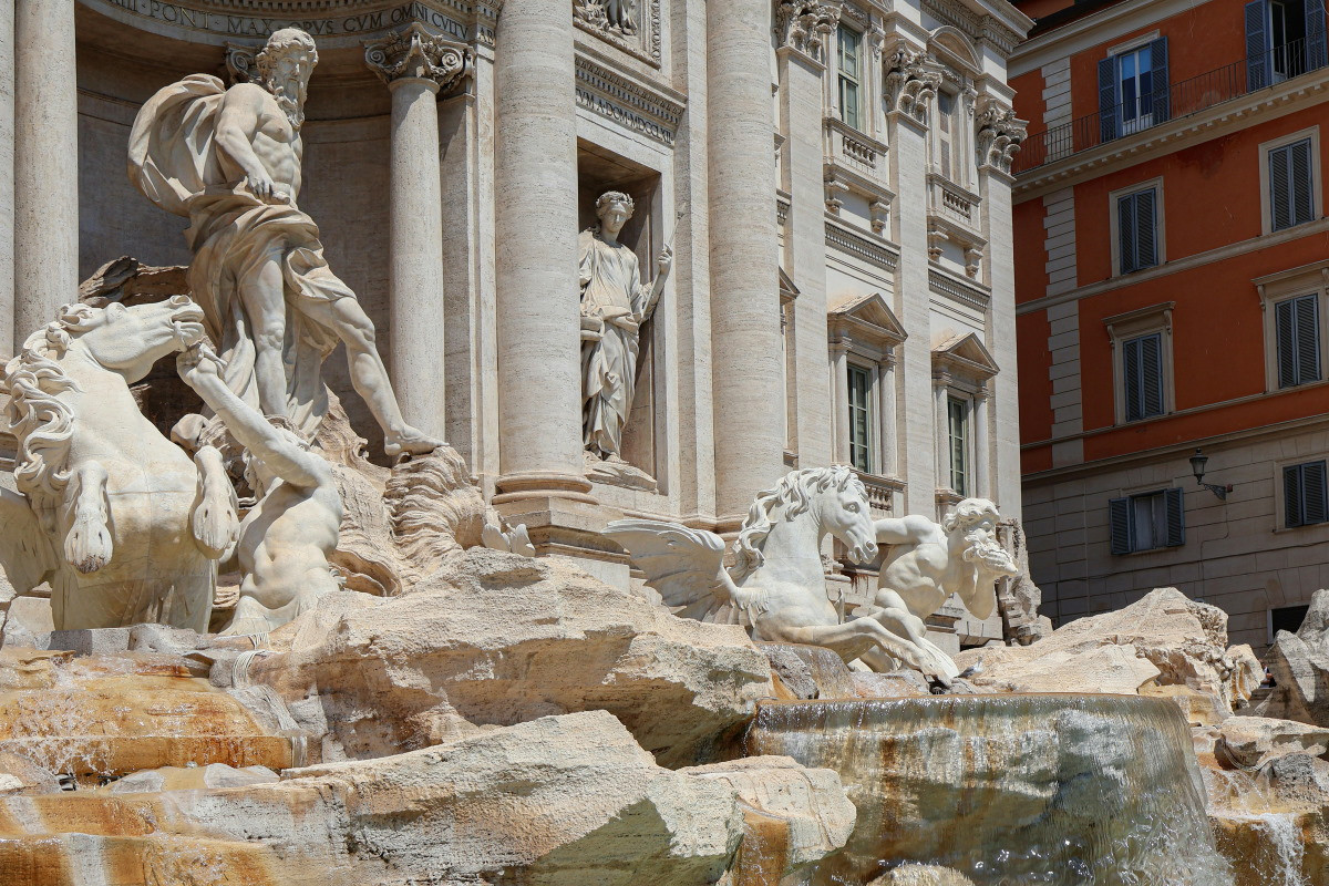 Roma se plantea cobrar una tasa a los turistas que visiten Fontana de Trevi