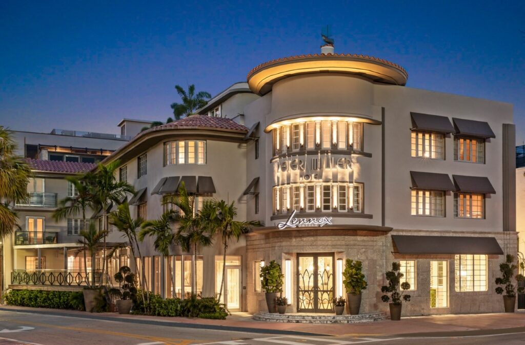Lennox Hotel Miami Exterior nighttime