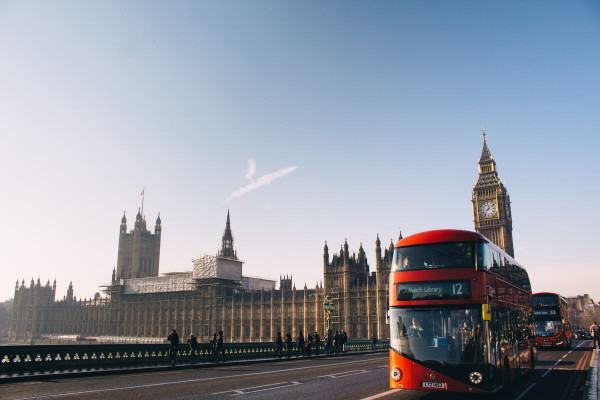 Mejores destinos donde ir de vacaciones este verano 2025