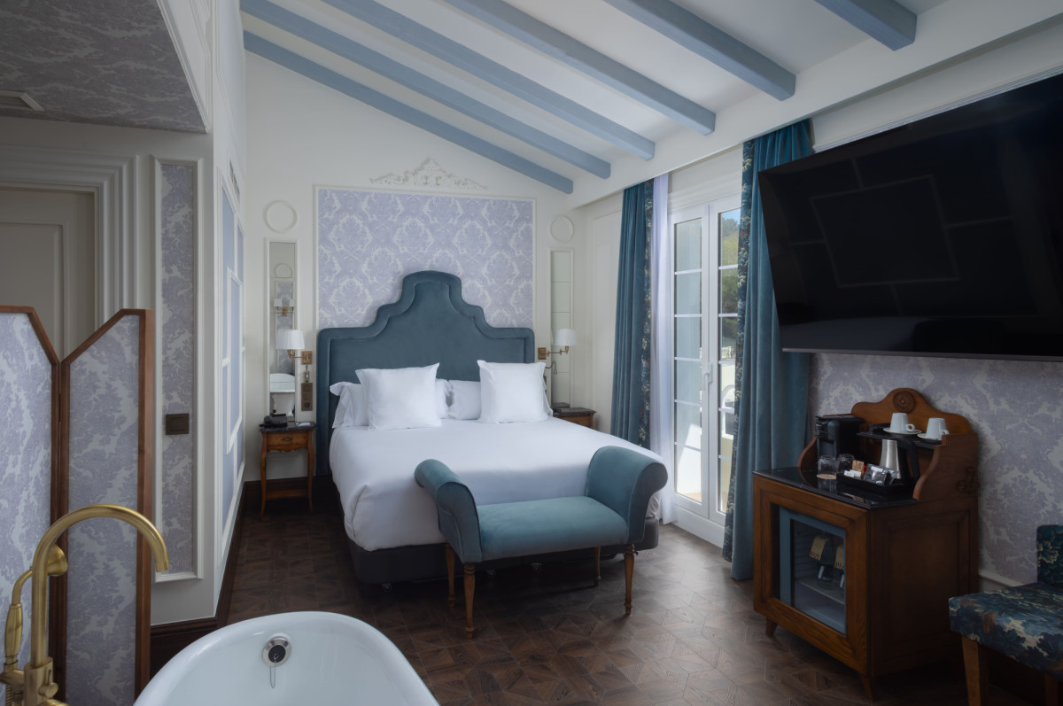 Mazabi compra un hotel de lujo en San Sebastián