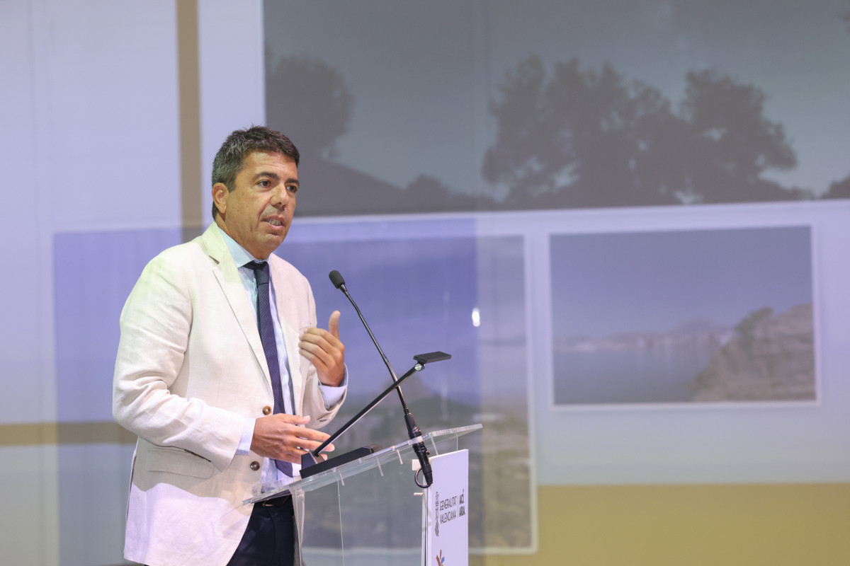 Mazón anuncia la ampliación del Bono Recuperem Turisme hasta los 18 M €