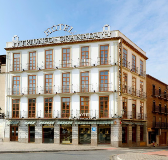 DeLuna Hotels incorpora un hotel boutique en Granada a su cartera