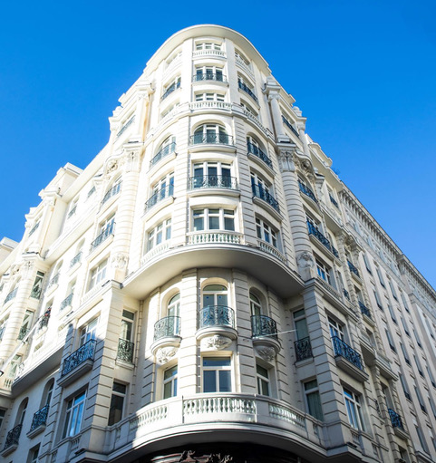 Silencio en plena Gran Vía: así descansan los huéspedes del Hotel Montera de Madrid 4 exteriores Montera