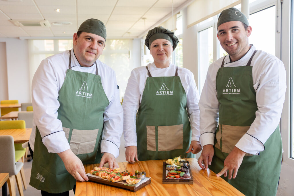 Sostenibilidad hotelera: más allá del sello. Así se transforma el turismo desde dentro 8 freshpeople carlos 2025 4 1500x1000 0d1767c6 db17 4da6 90bc 34be828f967c