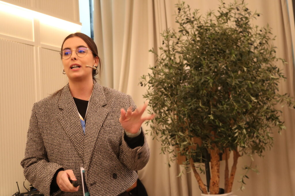 Experiencia de empleado y cliente 5 estrellas gracias al PMS 5 IMG 2247 1