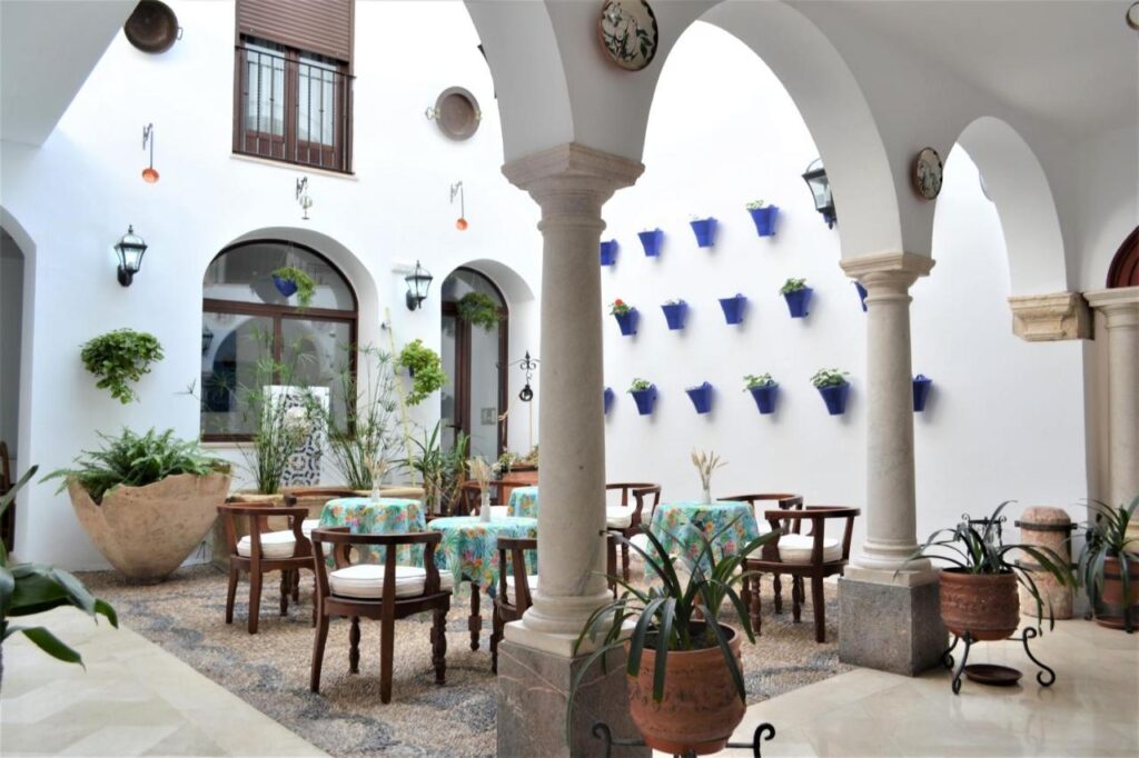 «Nuestro objetivo es convertir a Córdoba en algo más que una ciudad de paso»