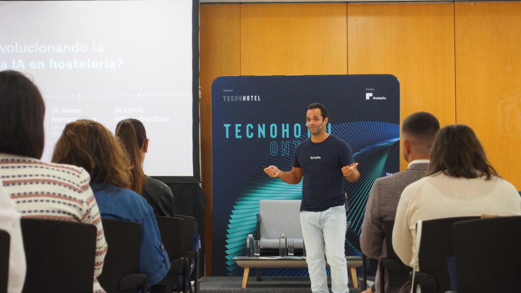Evolución, mitos y límites de la inteligencia artificial en la hotelería