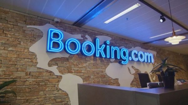 Ola de estafas de origen ruso a clientes de Booking