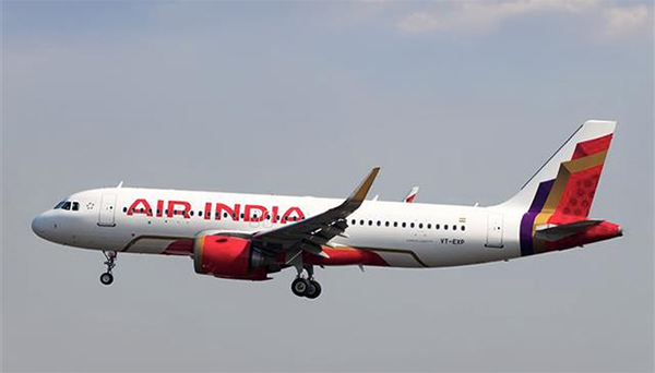 Canadá: un piloto de Air India, suspendido por borracho