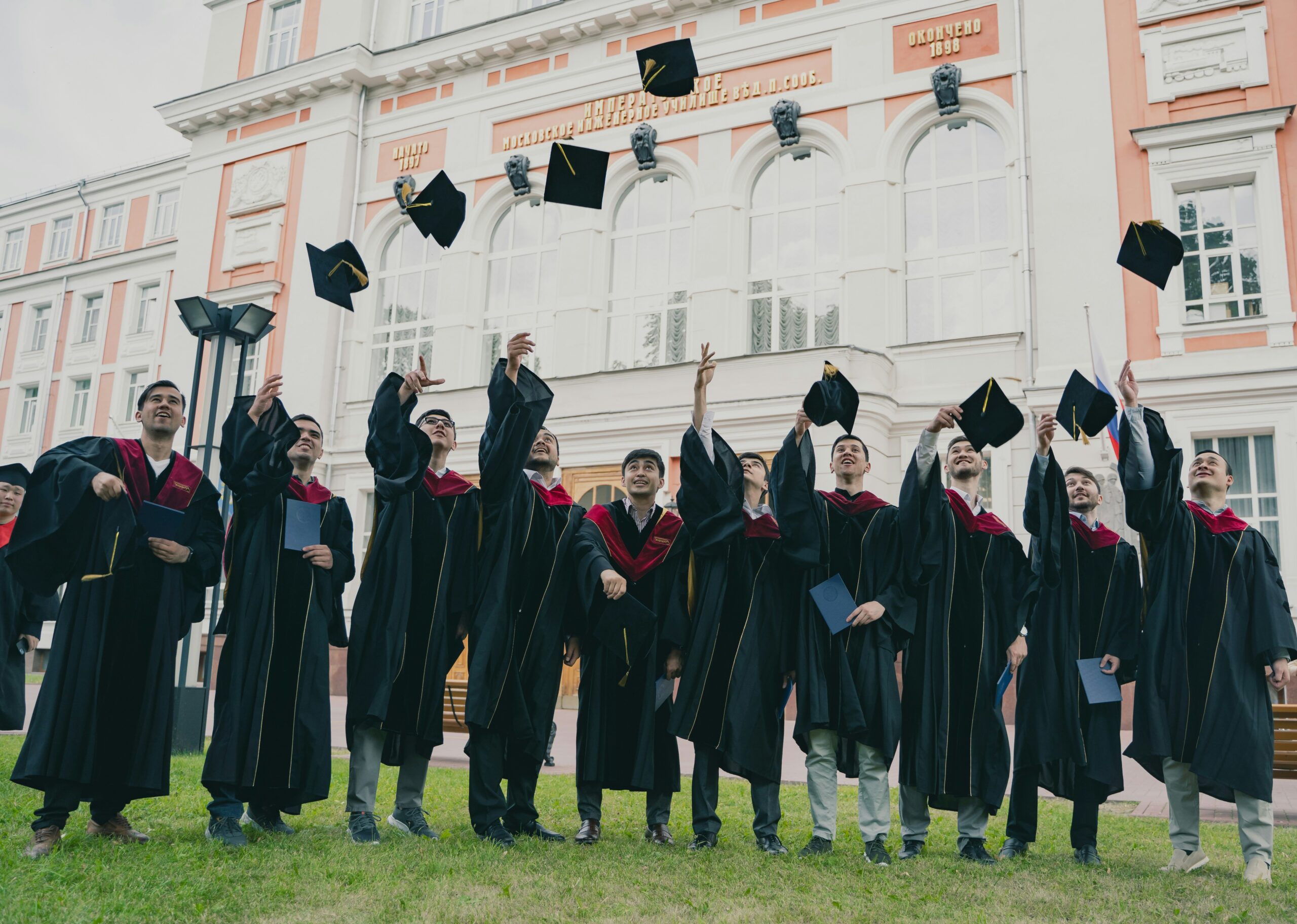 Schôolers lanza su primer máster universitario junto a la UCAM
