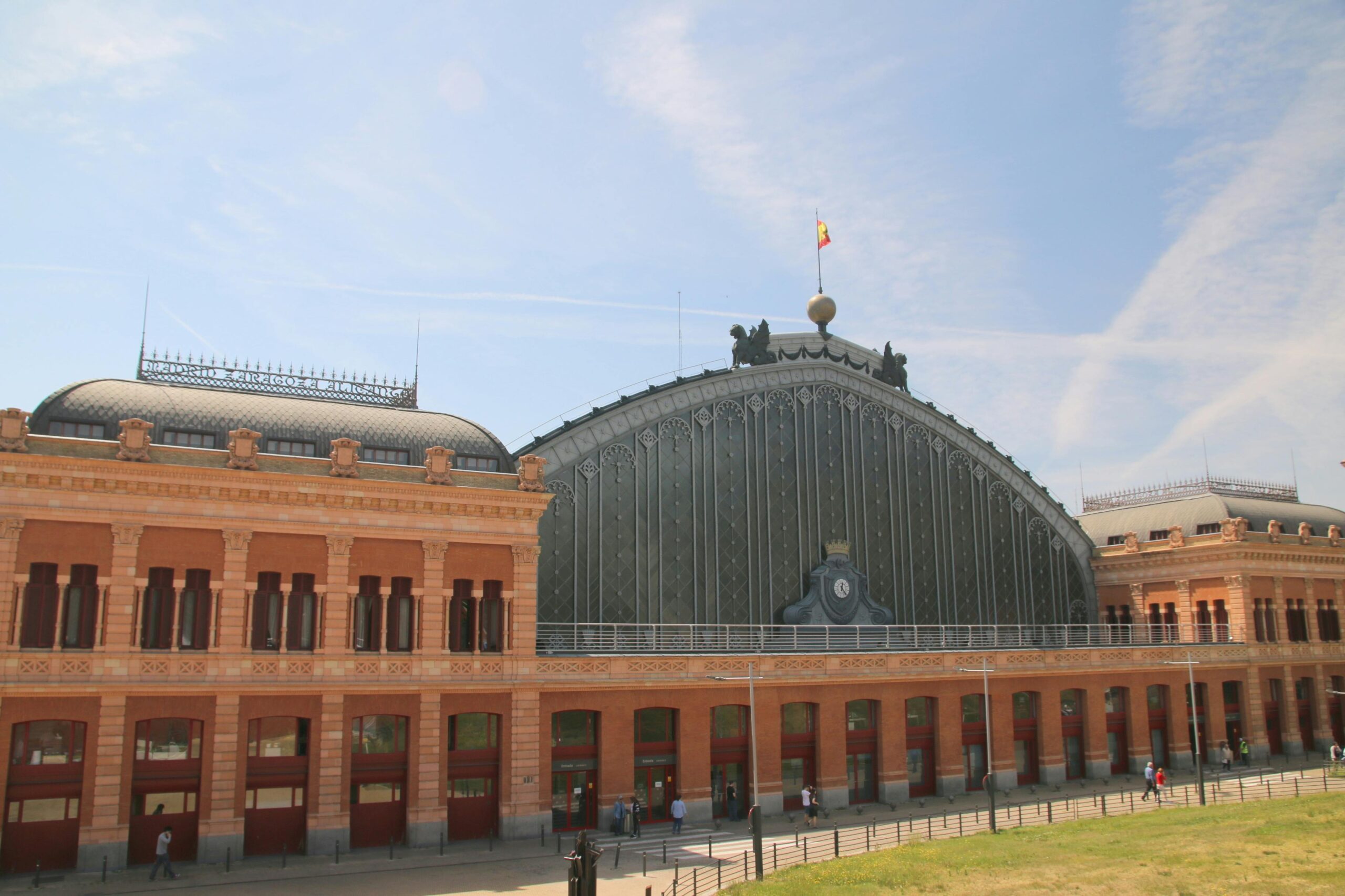 CoolRooms Palacio de Atocha en Madrid Abre Su Jardín Público con Experiencias Gastronómicas y Culturales del 1 al 10 de Mayo