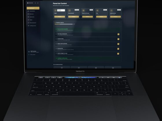 MacBook Pro screen displaying a dark Spanish control panel dashboard with left sidebar and module cards.