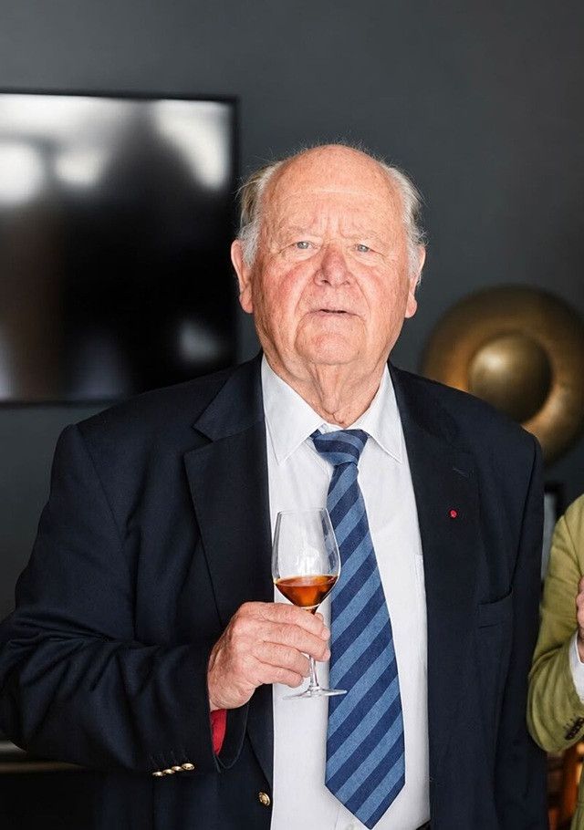 Fallece Jan de Clerck, fundador del Grupo HACE y pionero del turismo en la Costa de la Luz, a los 83 años.