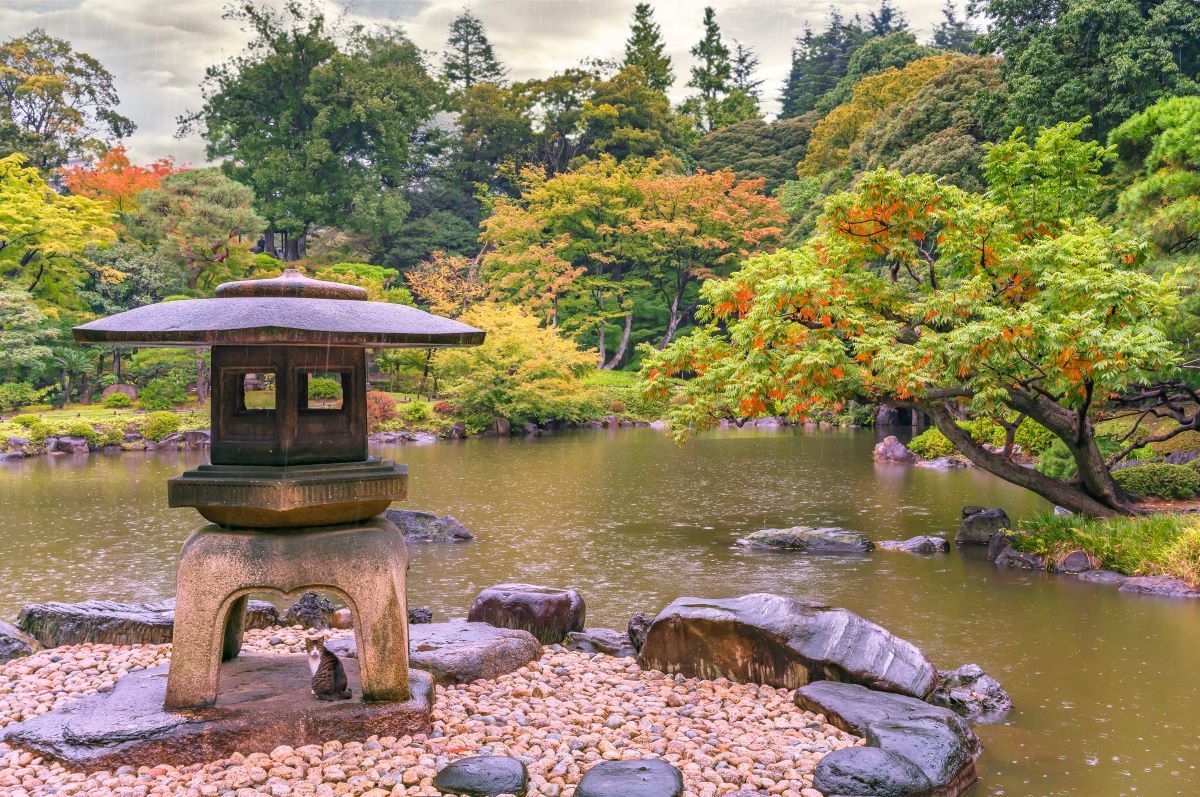 Tokio implementa tecnología de IA, refrigeración autónoma y jardines de lluvia para enfrentar fenómenos meteorológicos extremos.