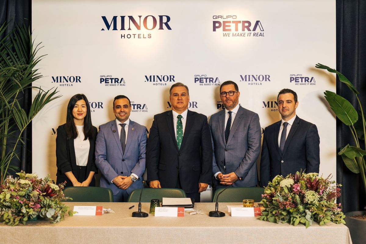 Minor Hotels y Grupo Petra se alían para abrir un hotel NH de 116 habitaciones en Asunción, Paraguay.